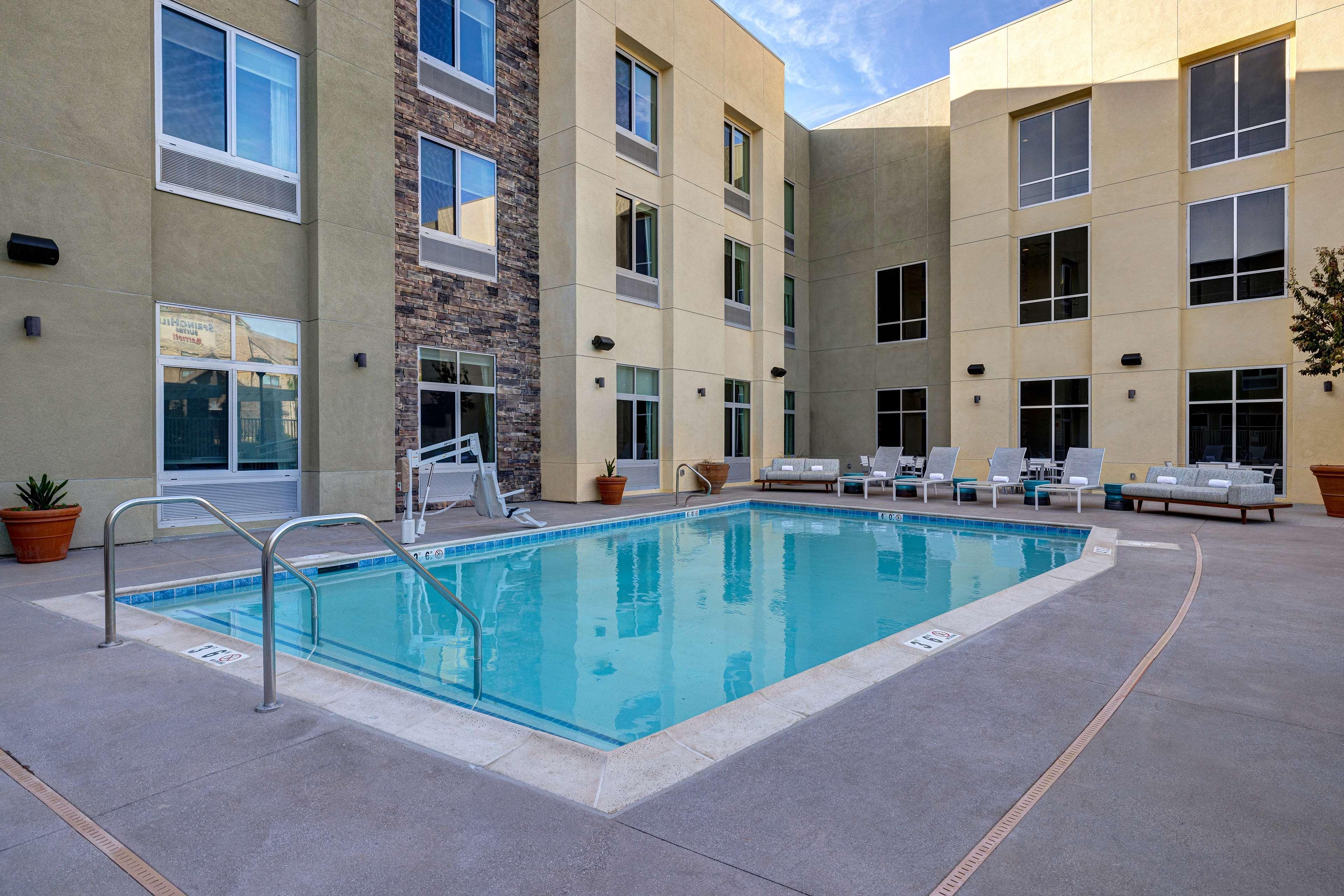 Hilton Garden Inn Temecula Exteriér fotografie